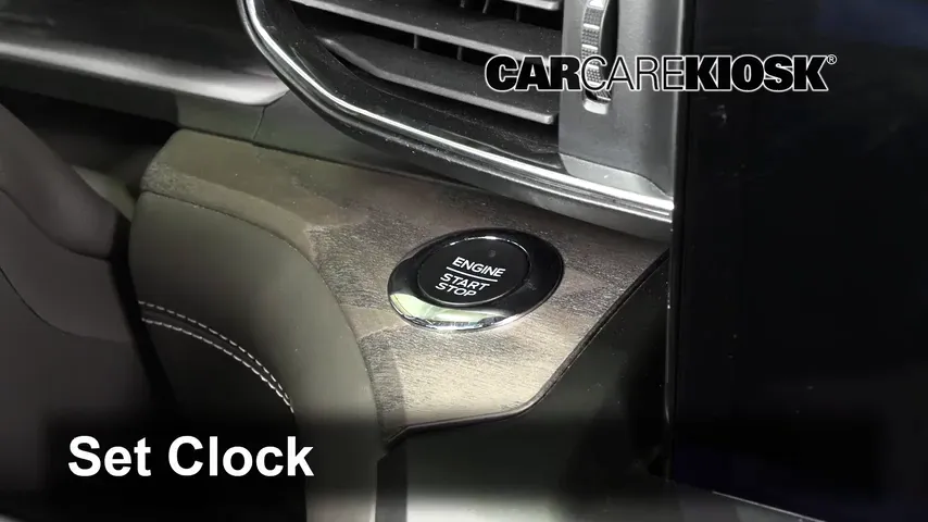 2021 Ford Explorer Platinum 3.0L V6 Turbo Clock
